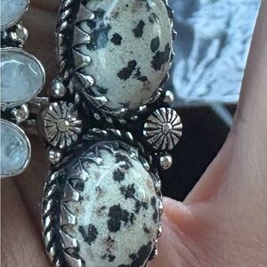 Elegant Silver and Black Stone Ring size 8.5